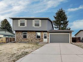 3714 S Pitkin Cir - Photo 1 of 1