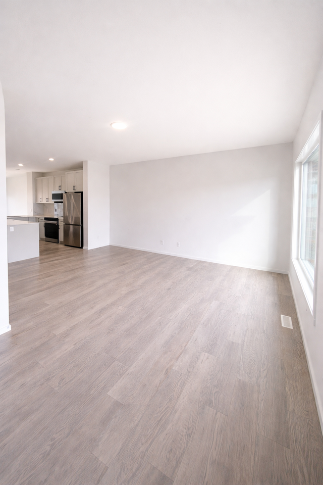 Spacious 3 Bedroom Home in Chapelle Area - Photo 2 of 15