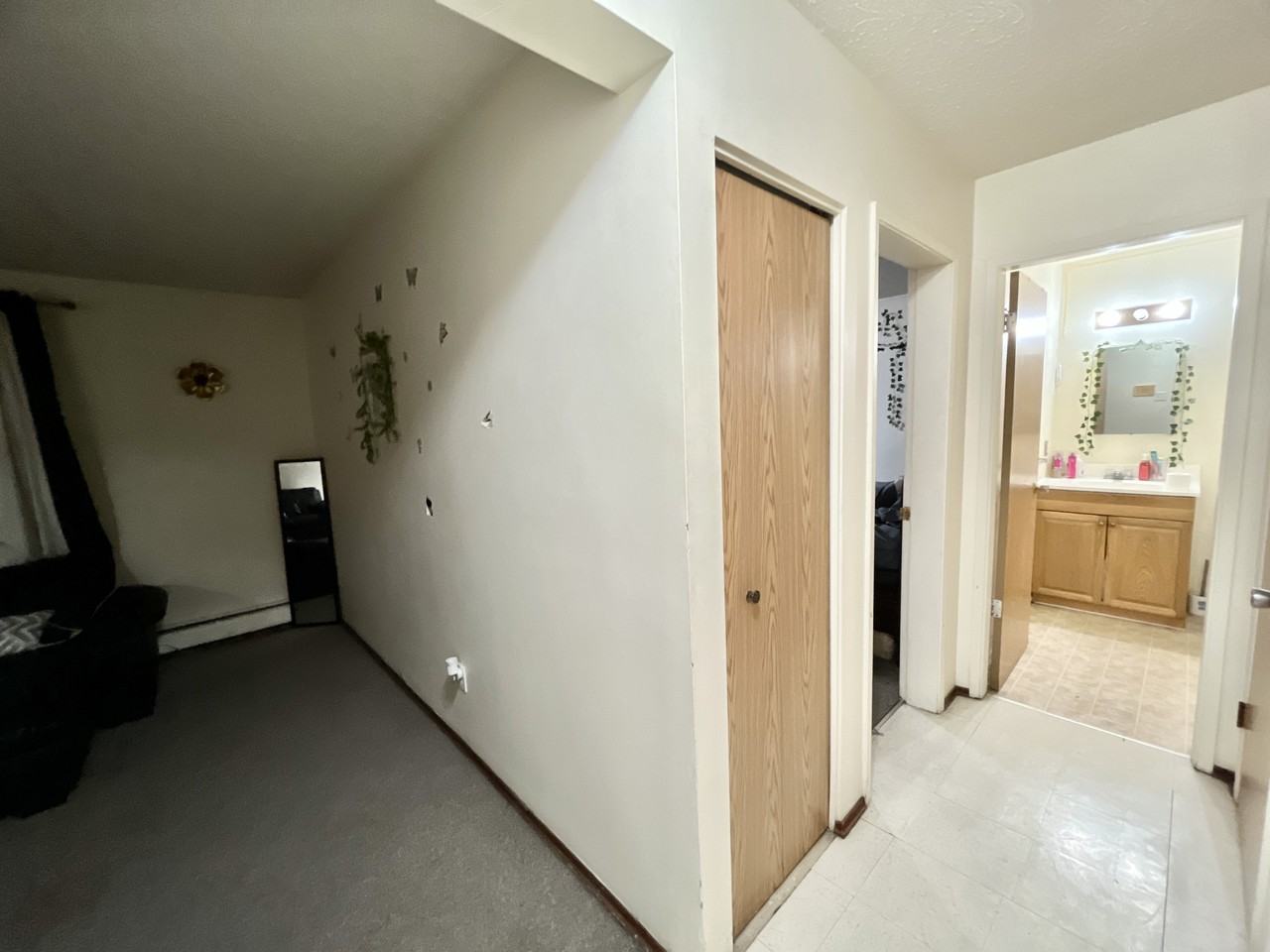 10824 112 St Nw - Photo 2 of 24