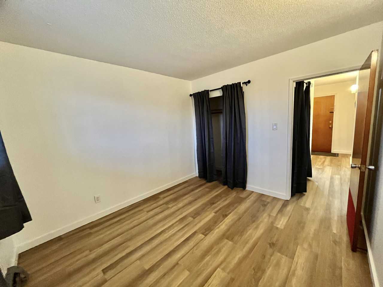 309, 12708-90 Street - Photo 6 of 9