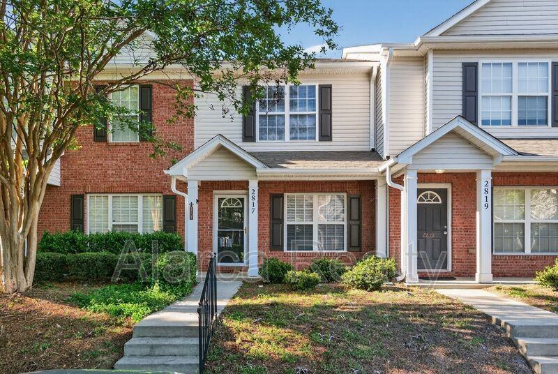 2817 Summergrove Ct - Photo 2 of 34