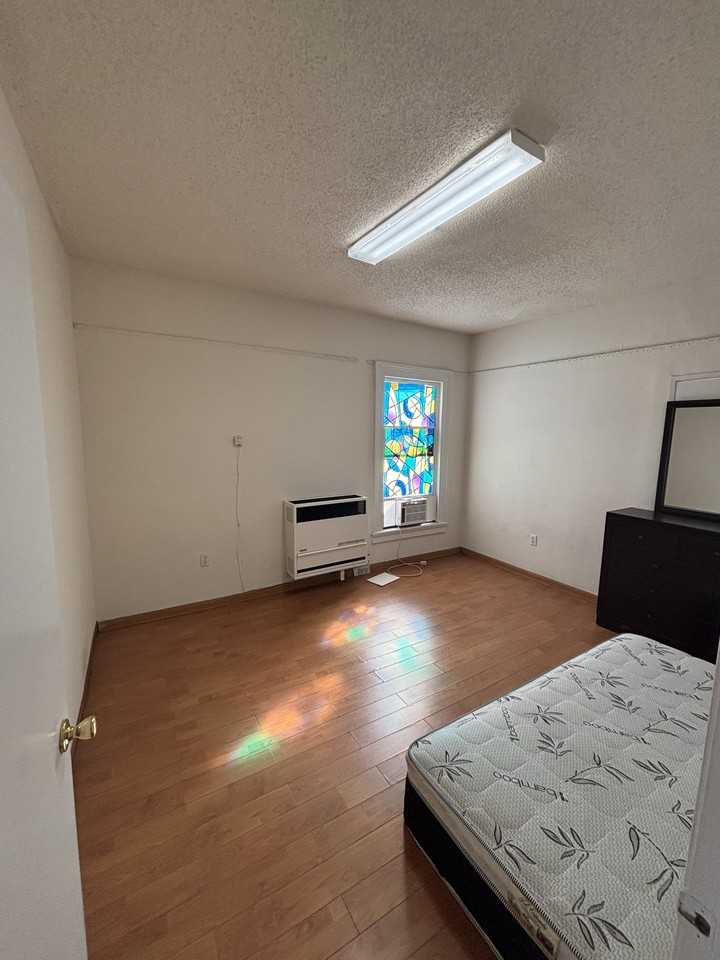 1238 S Hobart Blvd #1238 - Photo 3 of 13