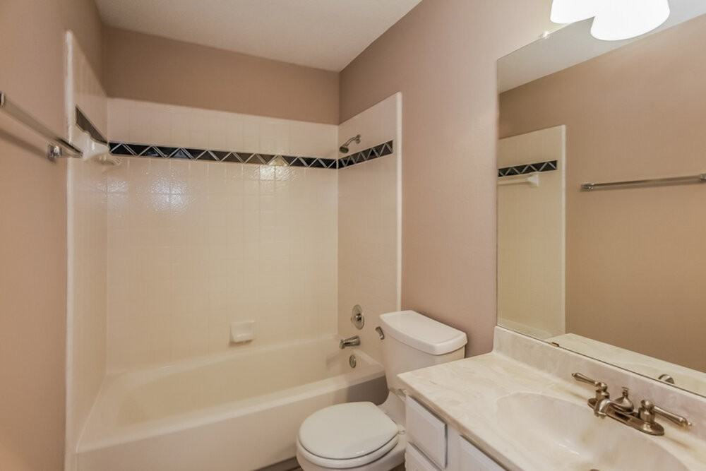 6505 Nicole Way - Photo 7 of 13