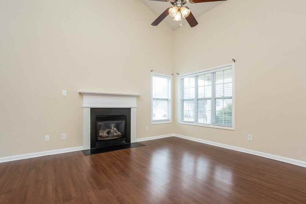 108 Mount Comet Ct - Photo 4 of 17