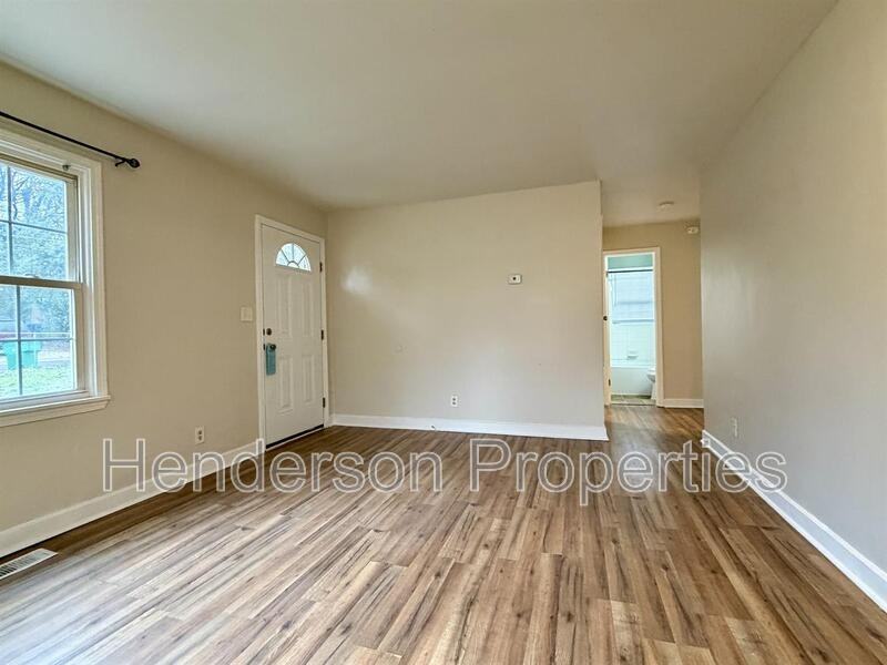 2613 Remington St - Photo 6 of 13