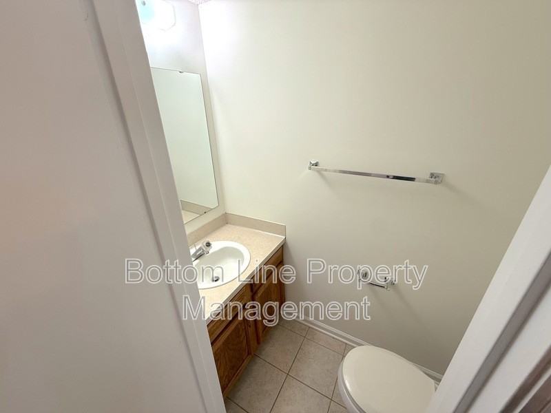 6330 Windsor Gate Ln - Photo 3 of 15