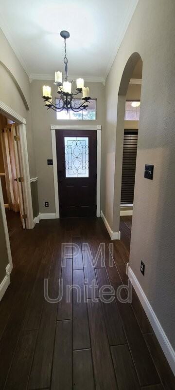 3109 Blake St - Photo 5 of 39