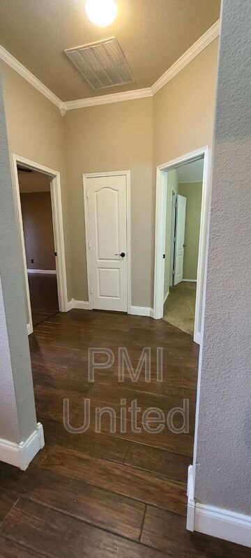 3109 Blake St - Photo 6 of 39