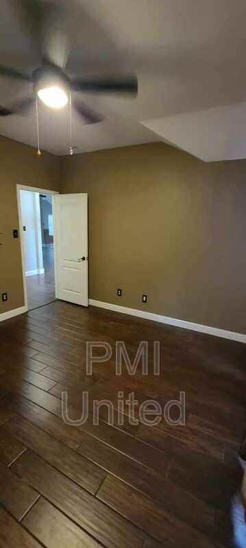 3109 Blake St - Photo 7 of 39