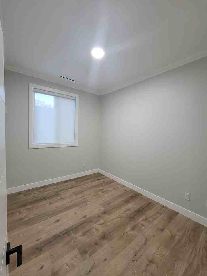 Brantford Ave & Oakland St - Photo 4 of 6