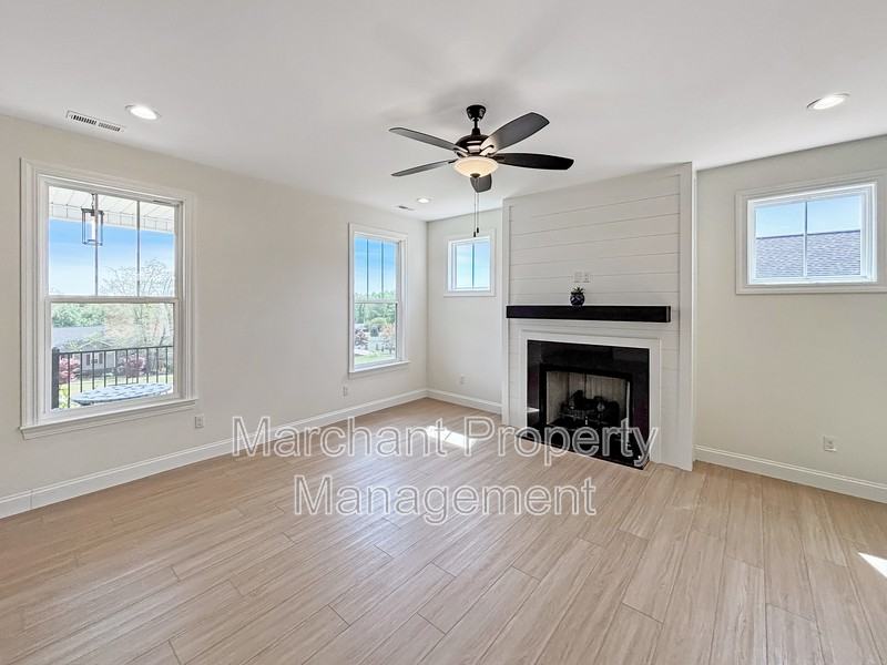 15 Gerru Ct - Photo 6 of 28