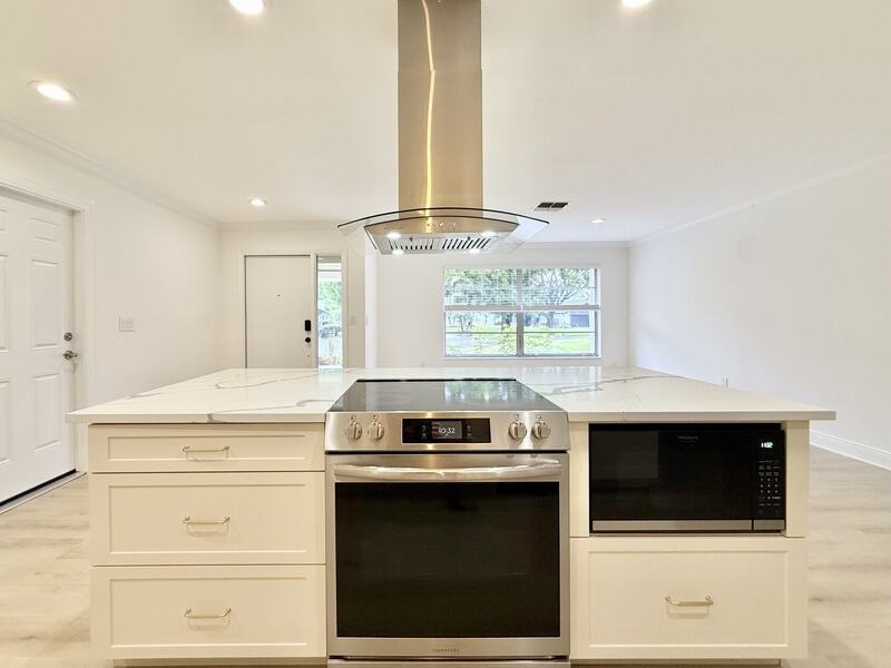 2869 Thistle Ct N - Photo 7 of 50