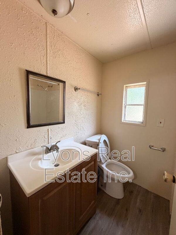 8146 Tolles Dr - Photo 7 of 9