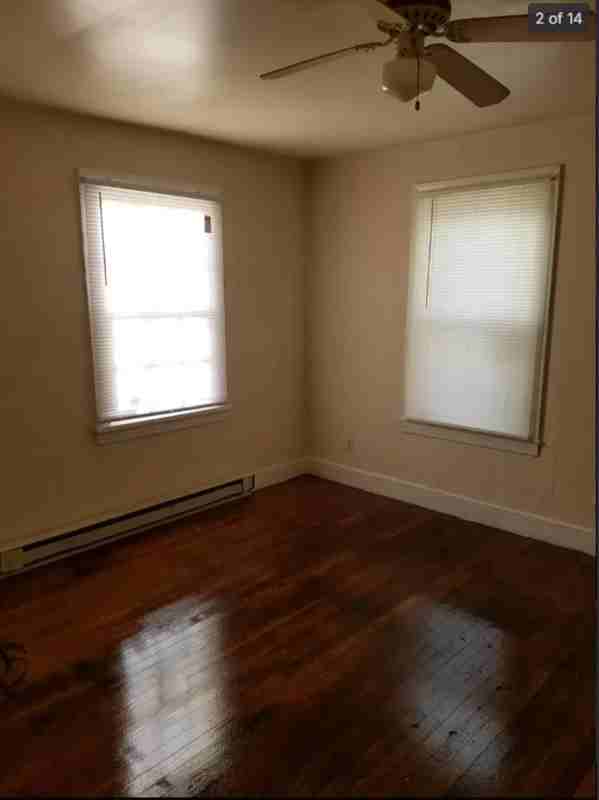 306 St Claire Ln - Photo 4 of 7