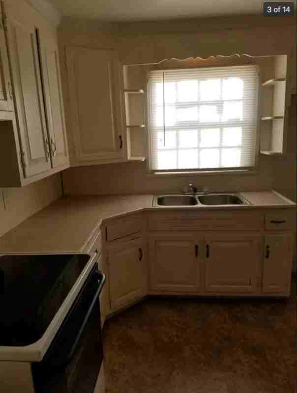 306 St Claire Ln - Photo 5 of 7