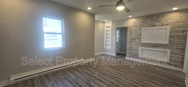 1235 Huestis Ave #A - Photo 4 of 18