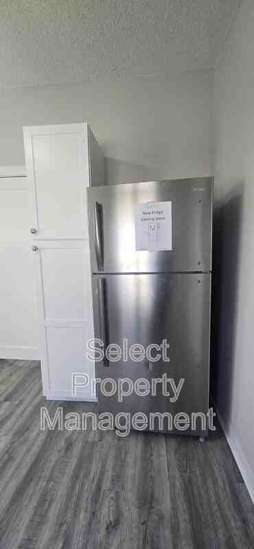 1235 Huestis Ave #A - Photo 7 of 18