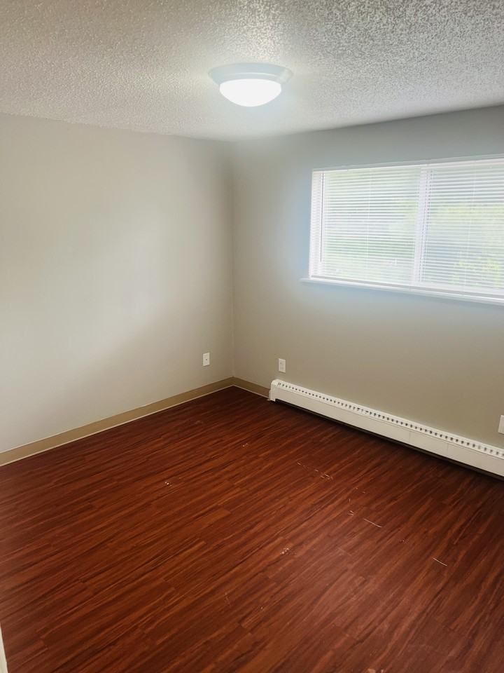 Lakeland Heights - Photo 7 of 11