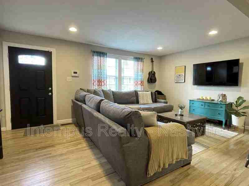 120 Lucile St - Photo 4 of 22