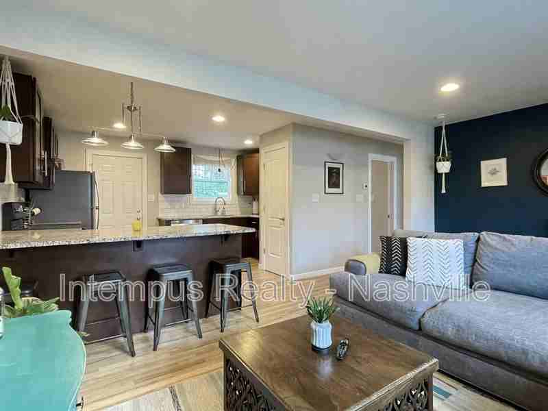 120 Lucile St - Photo 7 of 22