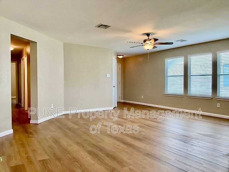 325 Brown St - Photo 5 of 29