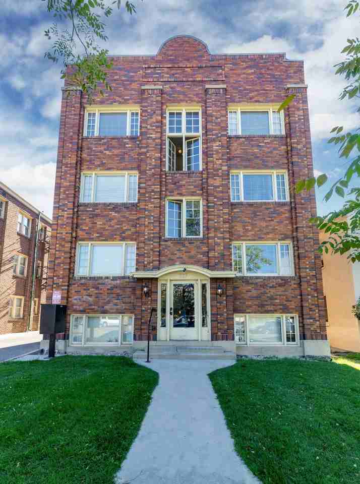 Bigelow Chapman Apartments - Photo 2 of 27