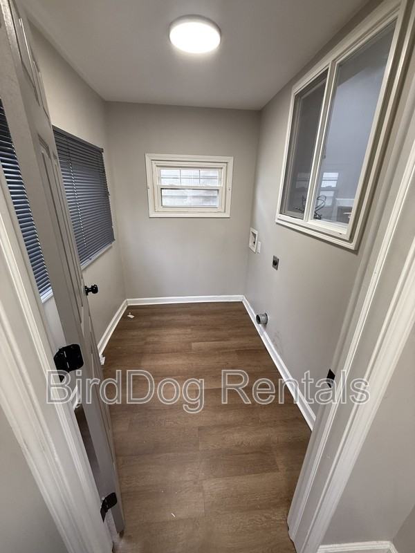 1451 Wendell Ave - Photo 5 of 19