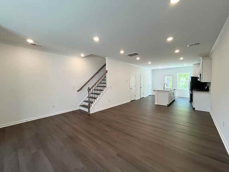 658 Mirkwood Ave - Photo 6 of 26