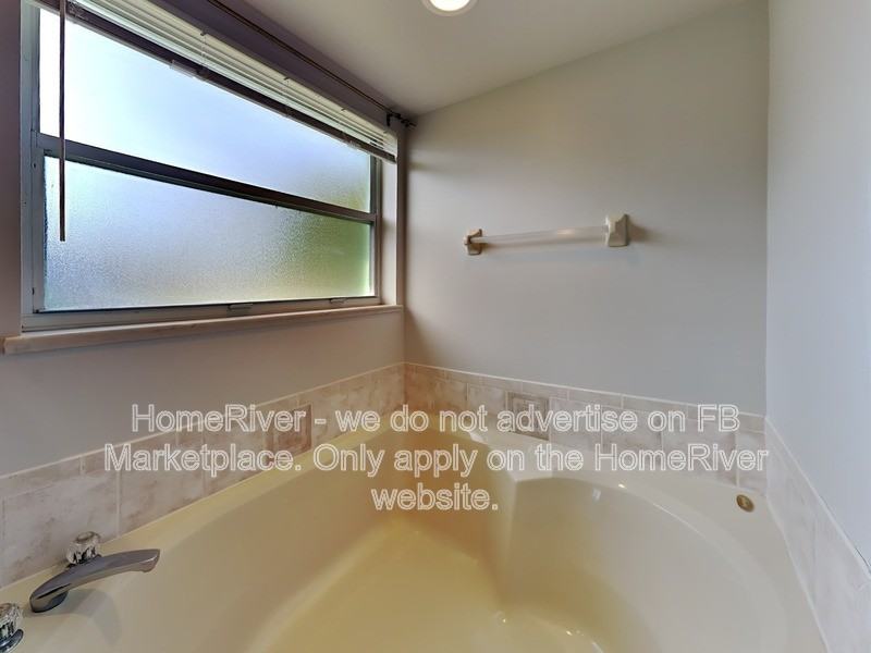 5112 Nw Ever Rd - Photo 6 of 26
