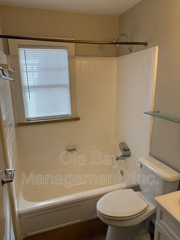 904 Palmetto St #A - Photo 4 of 7