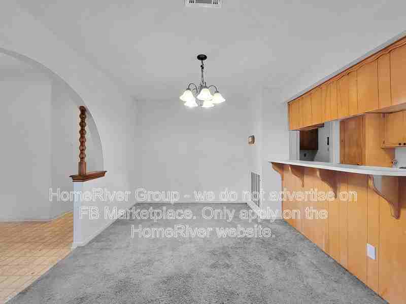 2295 Chester St - Photo 5 of 20