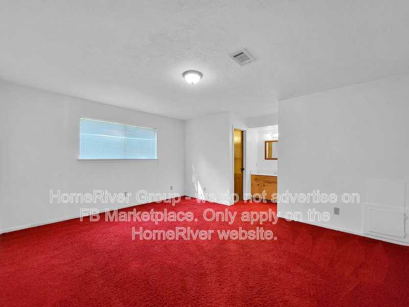 2295 Chester St - Photo 7 of 20