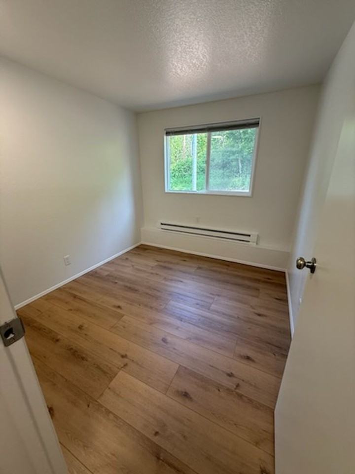 Viking Suites - Photo 5 of 16