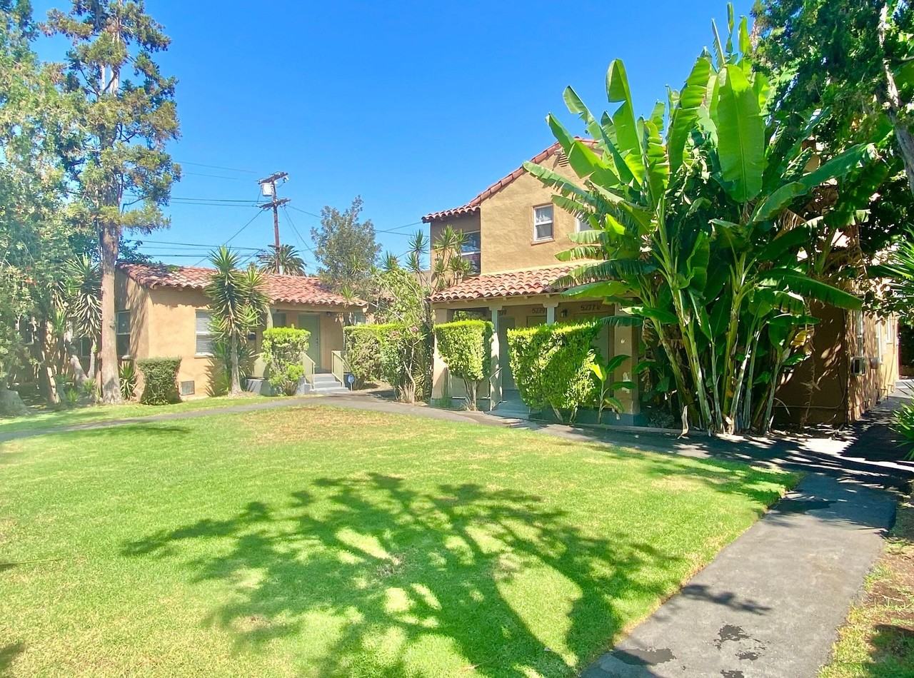 5225 De Longpre Ave - Photo 2 of 50