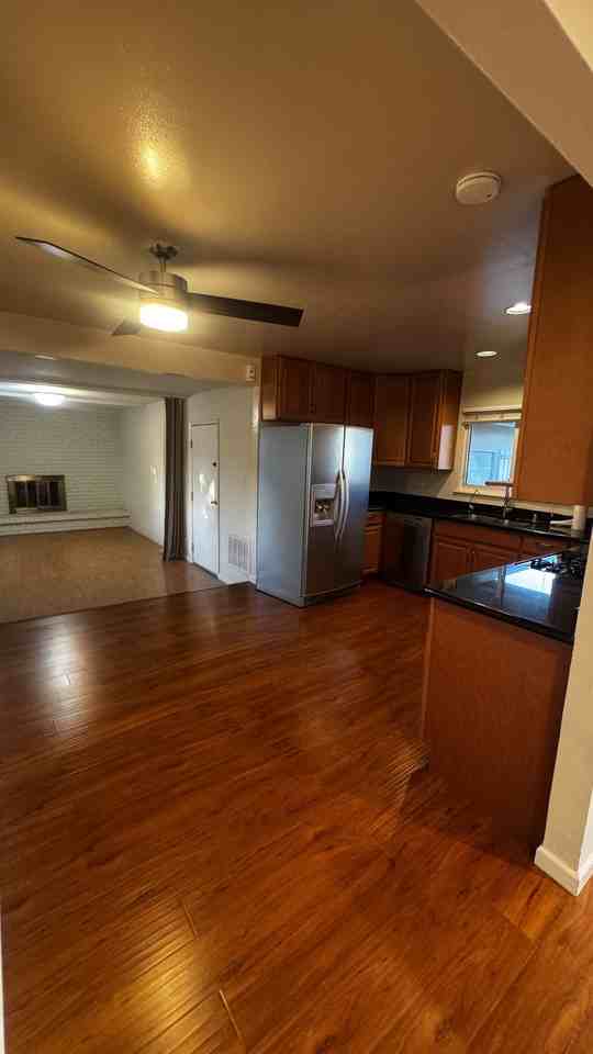 41685 Gifford Street - Photo 2 of 13