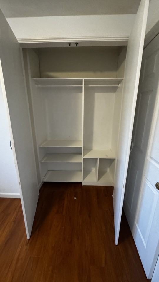 41685 Gifford Street - Photo 5 of 13