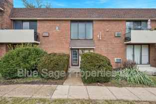 100 E Glenolden Ave #R11 - Photo 1 of 1