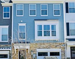 featured image of 3207 Bergen St