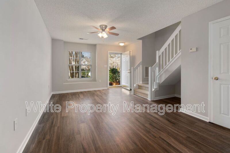 12311 Bluestem Ln - Photo 4 of 18