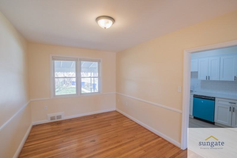 1444 Meridene Dr - Photo 7 of 43