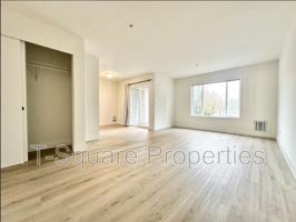 featured image of 7041 S 116th Pl #102