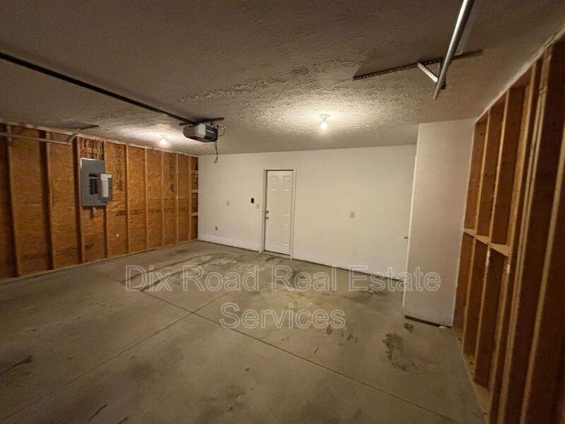 2497 Deercove Ct - Photo 6 of 45