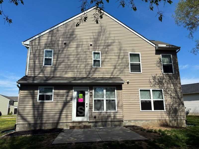 461 Draft Ct - Photo 3 of 28