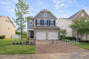 featured image of 95 Silver Creek Pl