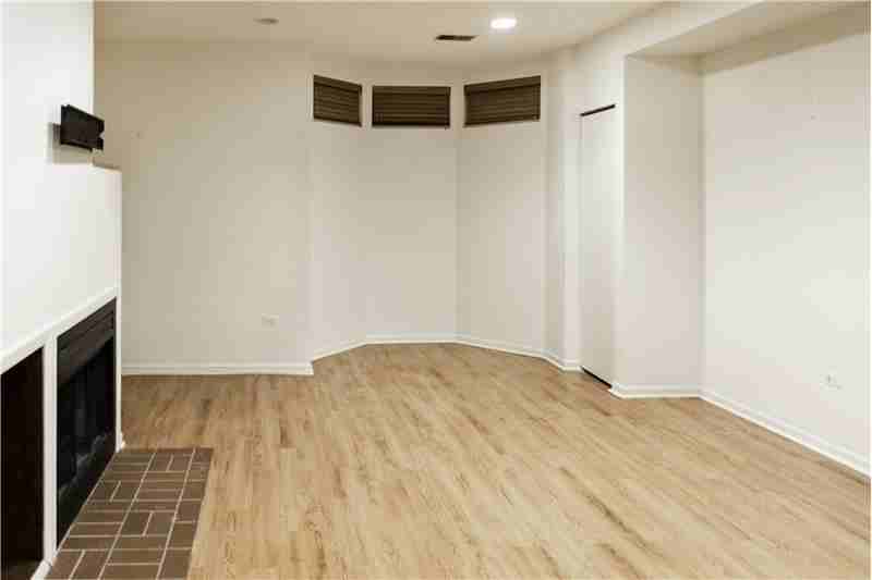 1810 N Fremont St #T11 - Photo 7 of 21