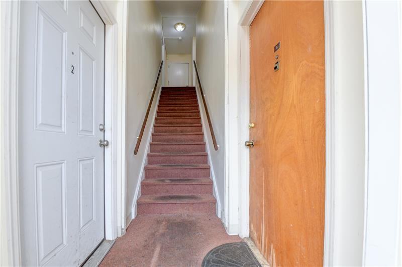 6 College Dr - Photo 2 of 16