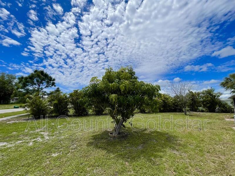 162 Ott Cir - Photo 3 of 19