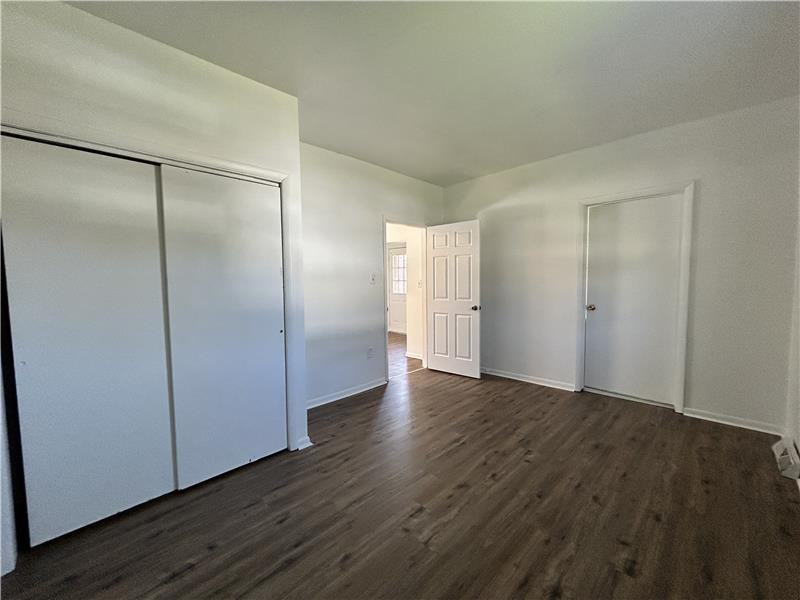 642 Cove Rd #1 - Photo 5 of 9