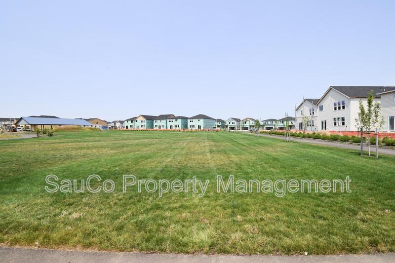 2269 Livesay Ln - Photo 5 of 25