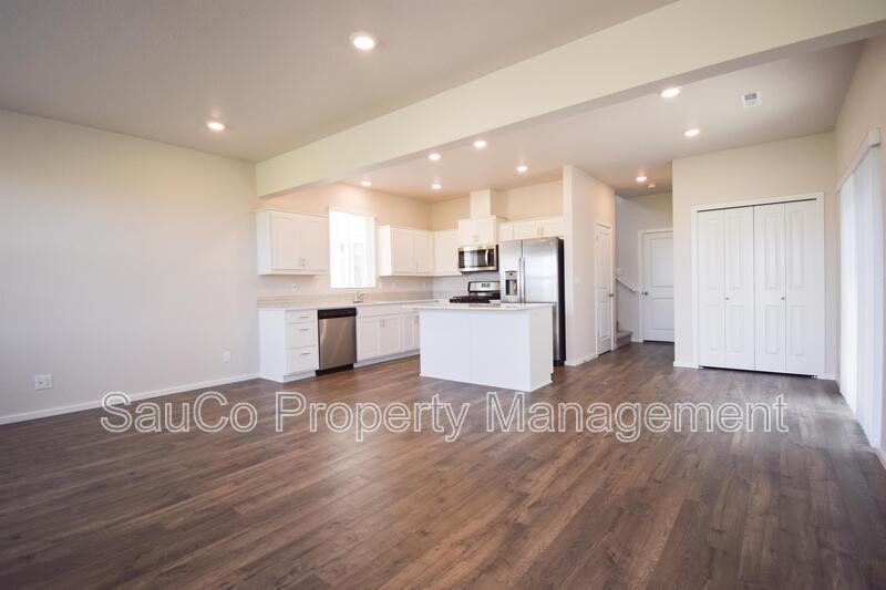 2269 Livesay Ln - Photo 6 of 25